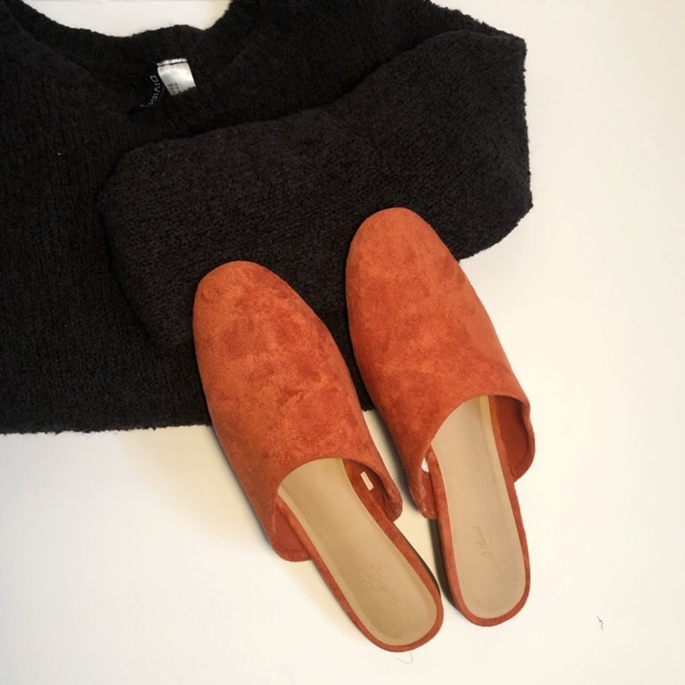 Universal thread Mules - Picture 1 of 4